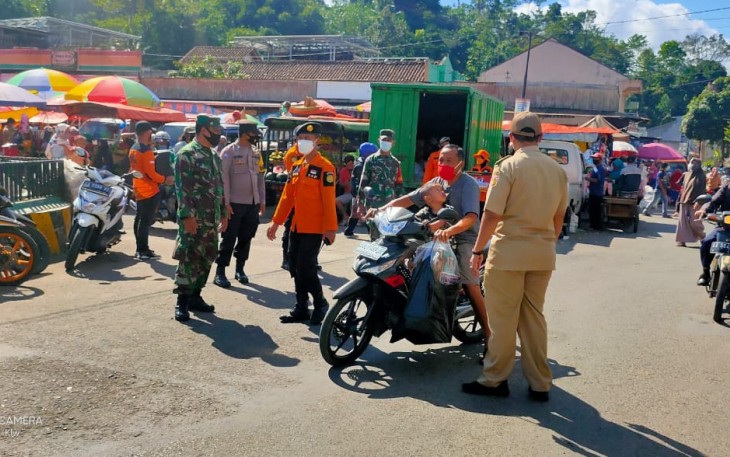 Koramil Polsek dan Kecamatan Sinergi Sosialisasi PPKM Darurat