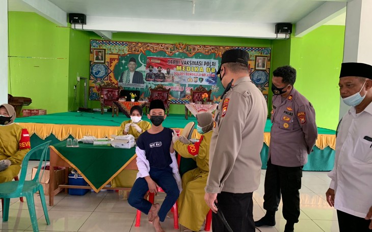 Polres Bengkulu Selatan Buka Gerai Presisi di Ponpes MI