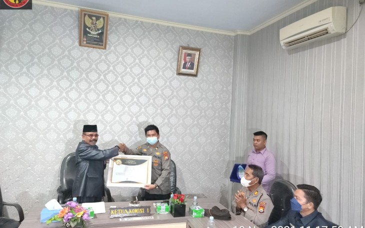 Apresiasi Keberhasilan Polri, DPRD Benteng Beri Penghargaan