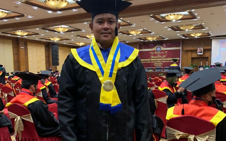 Arif Widianto Lulusan S2, Saat Ini Menjadi BIntara Polisi Dan Berpangkat Aipda