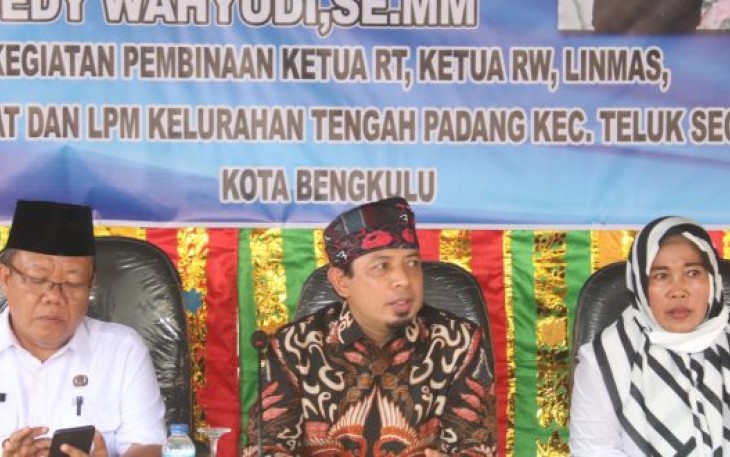 Dibalut Budaya Khas Bengkulu, Wawali Dedy Disambut Bak Raja di Tengah Padang