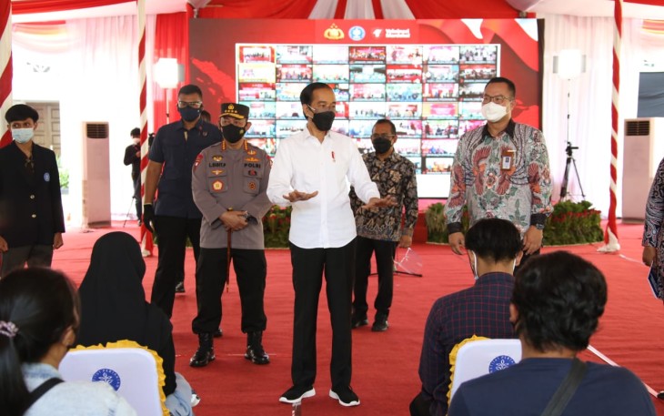 Polri Bersinergi Dengan BEM Dan OKP Gelar Vaksinasi Merdeka Se-Indonesia