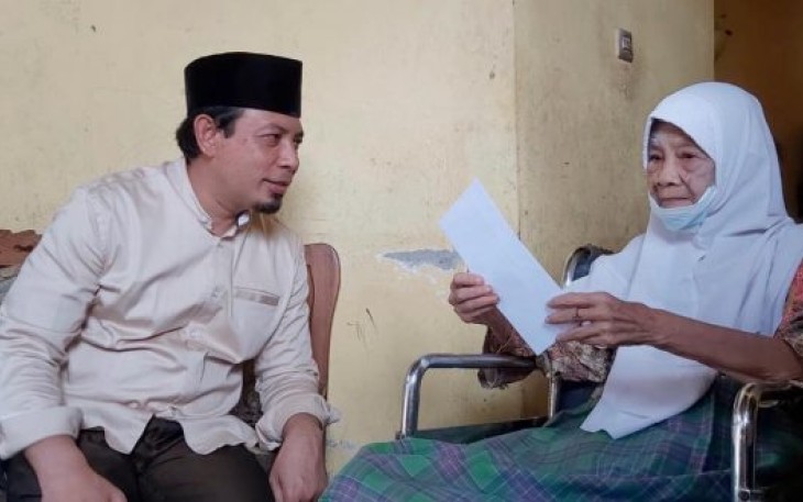 Wakil Walikota Bengkulu Dedy Wahyudi saat mengunjungi warganya