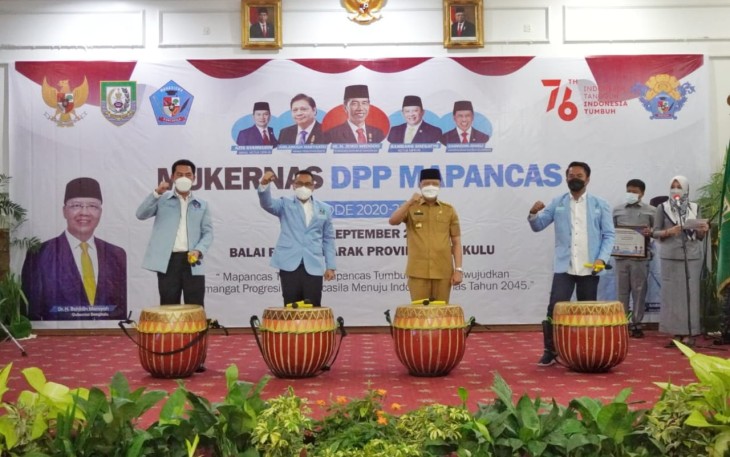 Gubernur Rohidin Buka Mukernas Mahasiswa Pancasila