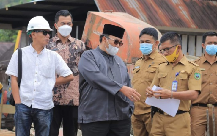 Bupati Benny Utama Tinjau Proyek Batang Sumpur dan Labor Kesda