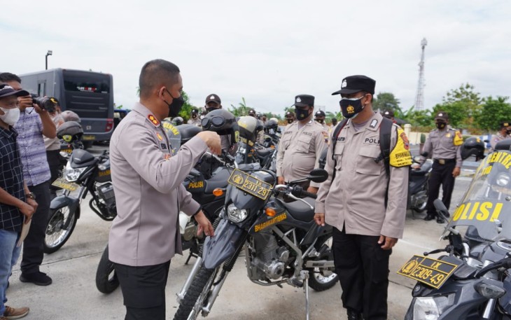 Kapolres Klaten Mengecek Kendaraan Dinas  Jajarannya