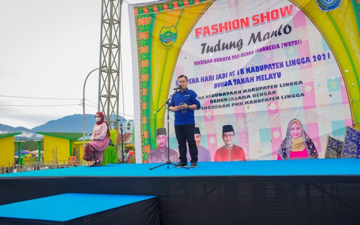  Fashion Show Tudung Manto