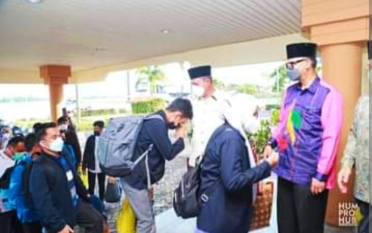 H Ansar Ahmad sambut Kafilah Qori dan Qori'ah Kepri