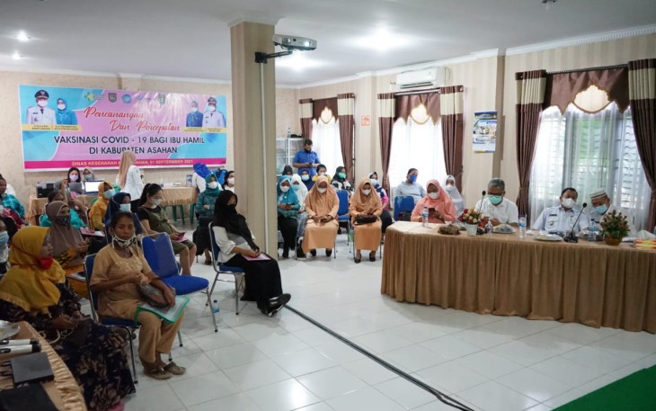 Pemkab Asahan Ikuti Pencanangan dan Percepatan Vaksinasi Covid-19 Bagi Ibu Hamil