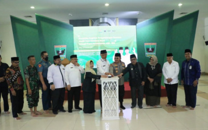 Gubernur Sumbar Mahyeldi meresmikan Masjid Raya Sumbar menjadi kawasan Pusat Pembelajaran Adat Basandi Syarak-Syarak Basandi Kitabullah (ABS-SBK)