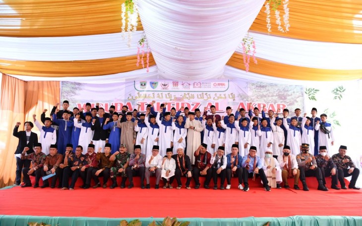 Wisuda Akbar Rumah Tahfidz se-Sumatera Barat