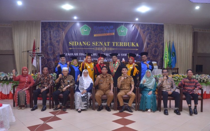 Staf Ahli Bupati Asahan saat Hadiri Wisuda Mahasiswa Kebidanan STIKES Asy Syifa Kisaran