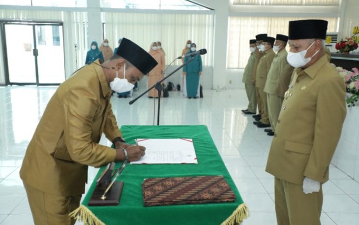 Bupati Asahan saat Lantik Pejabat Eselon lll