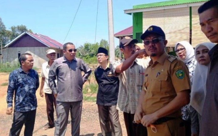 DPRD Kota Bengkulu Saat Sidak Perbaikan Jalan dan Drainase Kelurahan Rawa Makmur dan Tanggul Pinang Mas