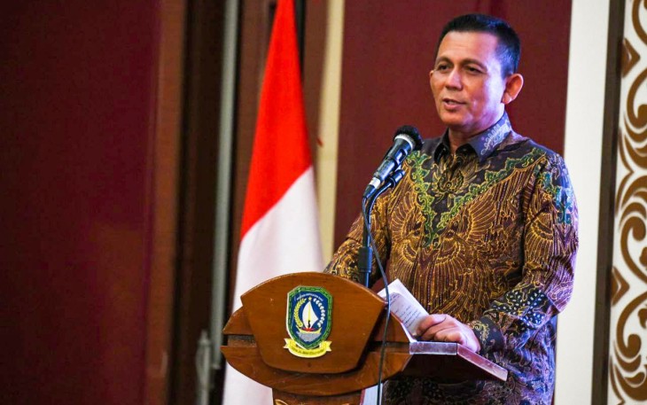 Gubernur Kepulauan Riau H. Ansar Ahmad saat menghadiri pisah sambut Kajati Kepri, Jumat malam (11/03).