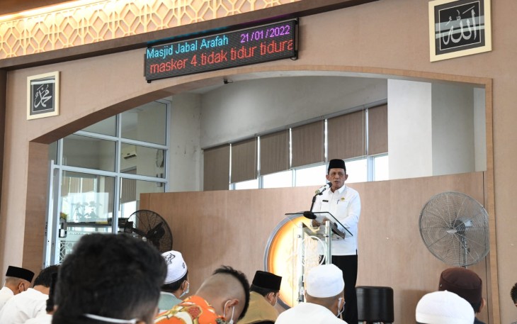 Menparekraf RI dan Gubernur Kepri Shalat Jumat di Masjid Jabal Arafah Batam 