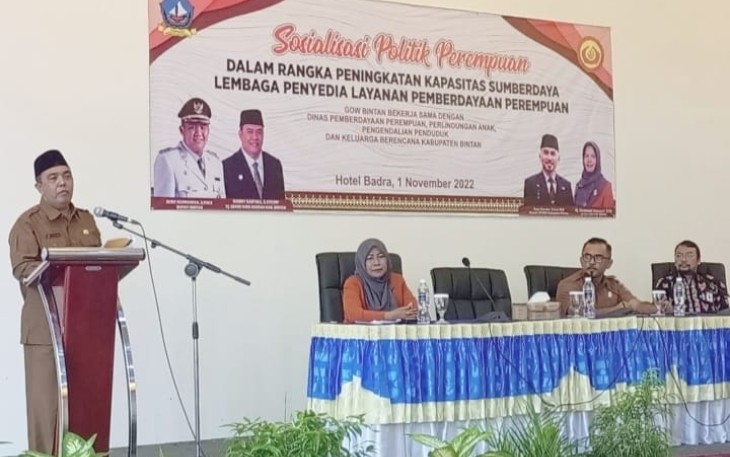 Asisten adm Pemerintahan dan Kesra Kesra Kabupaten Bintan Wan Rudi saat menyampaikan sambutan Bupati Bintan.