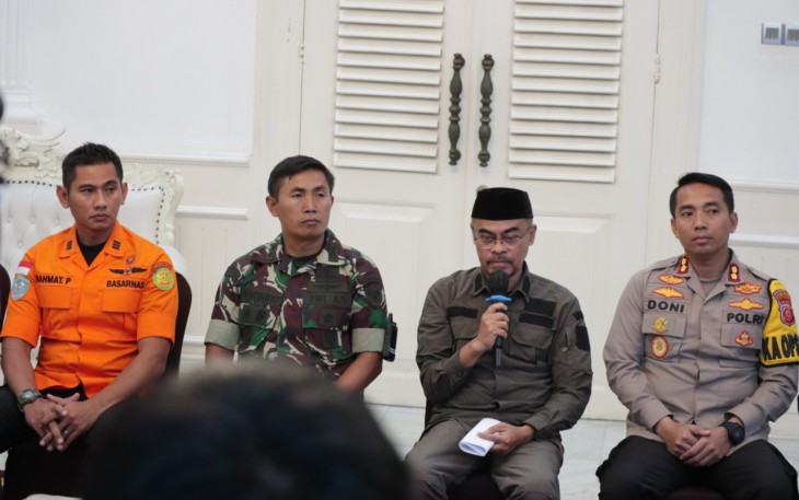 Sekretaris Daerah Kabupaten Daerah Kabupaten Cianjur, Cecep S. Alamsyah pada konferensi pers Update Penanganan Gempabumi Cianjur, Sabtu (3/12). 