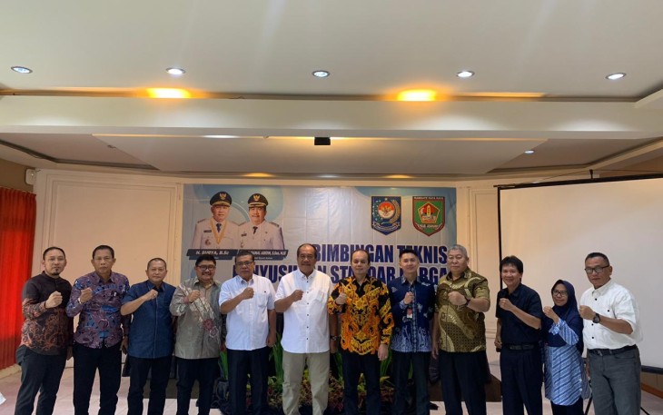 Wakil Bupati Asahan saat Buka Bimbingan Teknis Penyusunan Standar Harga