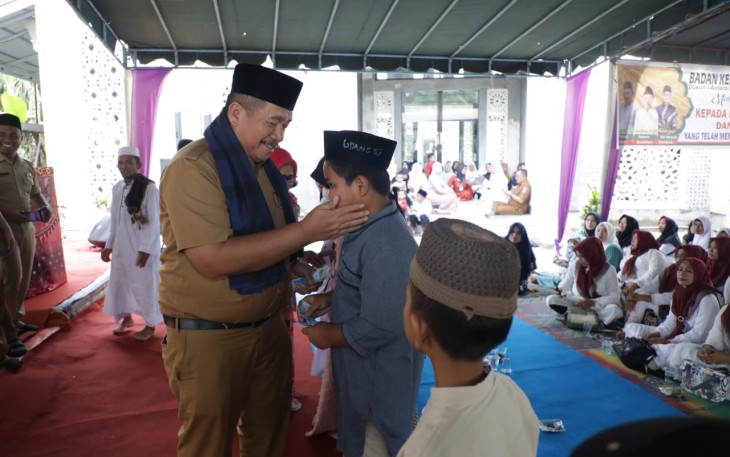 Wakil Bupati Asahan Taufik Zainal Abidin, S.Sos, MSi pada acara peresmian Masjid Nurul Yaqin Dusun I Antara Desa Prapat Janji, Kecamatan Buntu Pane, Selasa (18/10/2022).