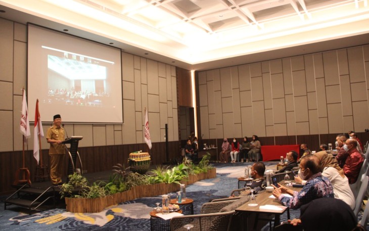 Gubernur Bengkulu Rohidin Mersyah saat hadir dan membuka Musyawarah Provinsi Ikatan Arsitek Indonesia (IAI) Provinsi Bengkulu, di Hotel Mercure Bengkulu, Selasa (29/03).