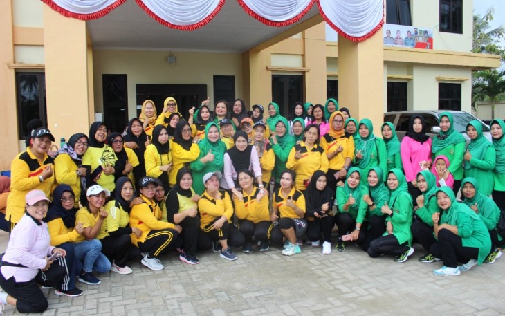 Foto bersama usai senam