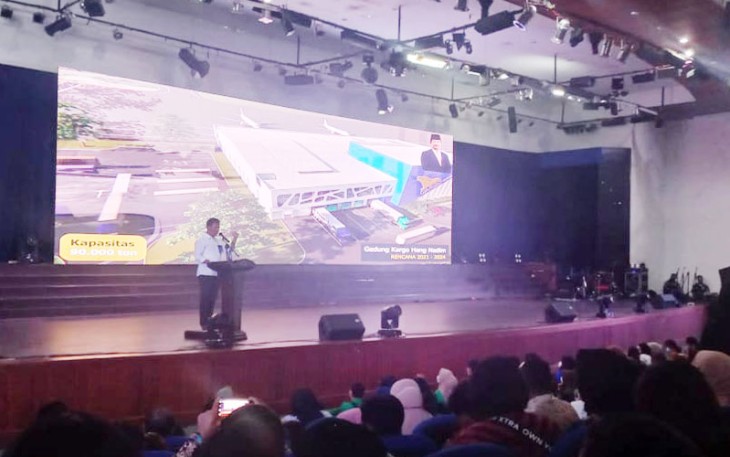 Wali Kota Batam, Muhammad Rudi di Gedung SPC, Kamis (13/10/2022).