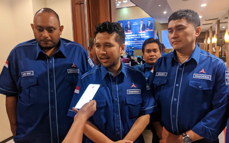 Ketua DPD Partai Demokrat Jatim Emil Dardak di Mercure Hotel Surabaya, Jumat (21/10/2022). 