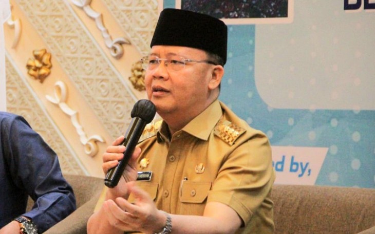 Gubernur Rohidin pada FGD Penanggulangan Banjir di wilayah Provinsi Bengkulu Tahun 2022 dan Penanggulangan Pasca Bencana Alam Yang Terjadi di Provinsi Bengkulu Tahun 2022, di aula salah satu hotel kawasan Sawah Lebar Kota Bengkulu, Selasa (13/09).