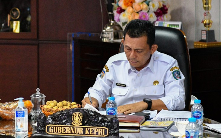 Gubernur Kepulauan Riau H. Ansar Ahmad