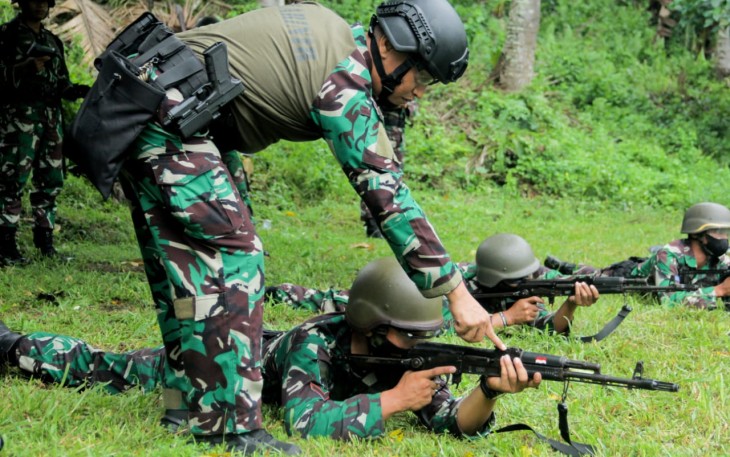 Korps Marinir Yonmarhanlan VIII Bitung, latihan menembak, Kamis (20/1/2022)