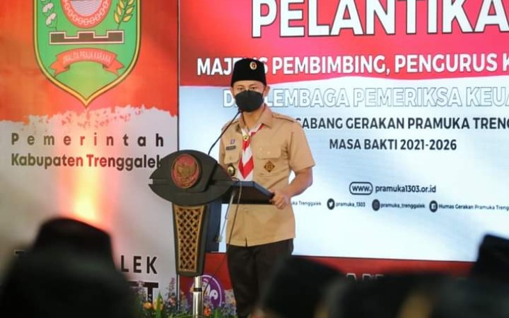 Bupati Trenggalek, Mochamad Nur Arifin, saat memberikan sambutan dalam acara pelantikan Kepengurusan Kwarcab Gerakan Pramuka Kabupaten Trenggalek Baru, Rabu (26/1/2022) (Foto : Hardi Rangga, klikwarta.com).