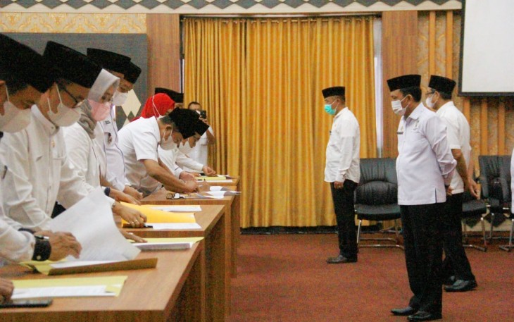 Penandatanganan Perjanjian Kinerja Pejabat Administrator Lingkungan Sekretariat Daerah Provinsi Bengkulu