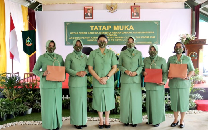 Tatap Muka Ketua Persit KCK Daerah XII/Tpr 
