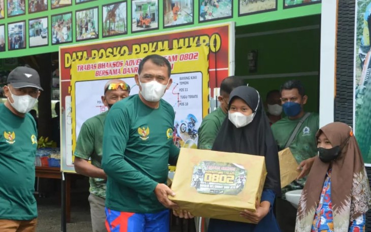 Danrem 081/DSJ Ajak Dandim Jajarannya Bagi Bansos di Ponorogo