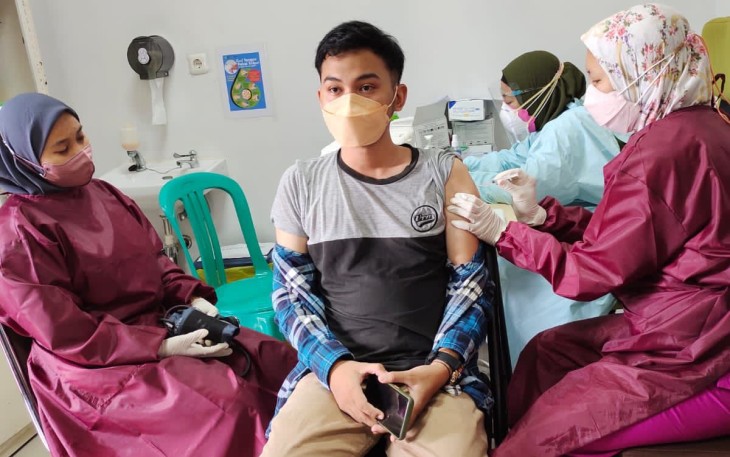 Gerai Vaksinasi di Klinik Pratama Polres Bogor