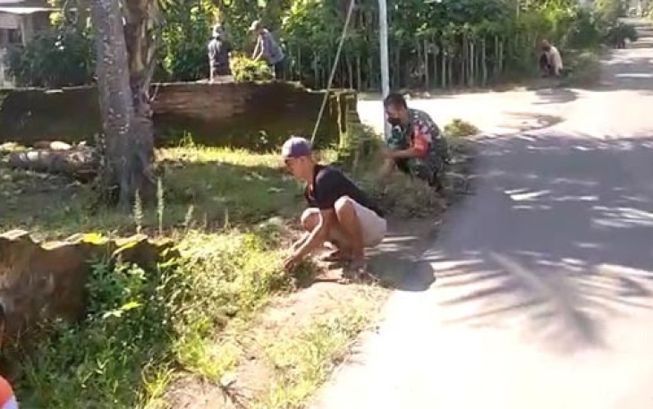Kerja Bakti Ciptakan Lingkungan Bersih dan Asri