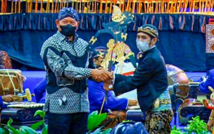 Kasal Ajak Lestarikan Budaya Wayang Kulit