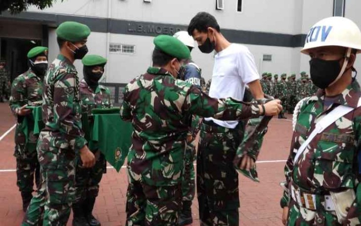 Danpusintelad Pecat Dua Anggotanya yang Desersi