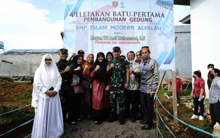 Pembangunan Gedung SMP Islam Modern Al-Falah Kabupaten Bone