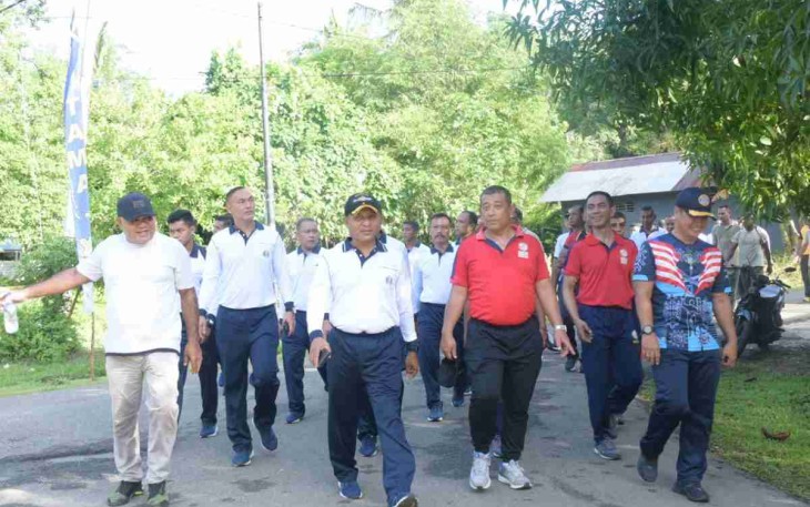 Olahraga Bersama, Cara Danyonmarhanlan IX Ambon Jaga Kebersamaan TNI-Polri dan Forkopimda