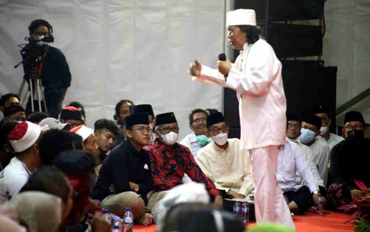 Undang Cak Nun, PDIP Ingin Merawat Keteladanan Selama Ramadan