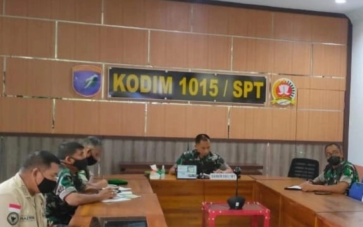 Dandim 1015/Sampit Mengikuti Video Conference dengan Kasrem 102/Pjg