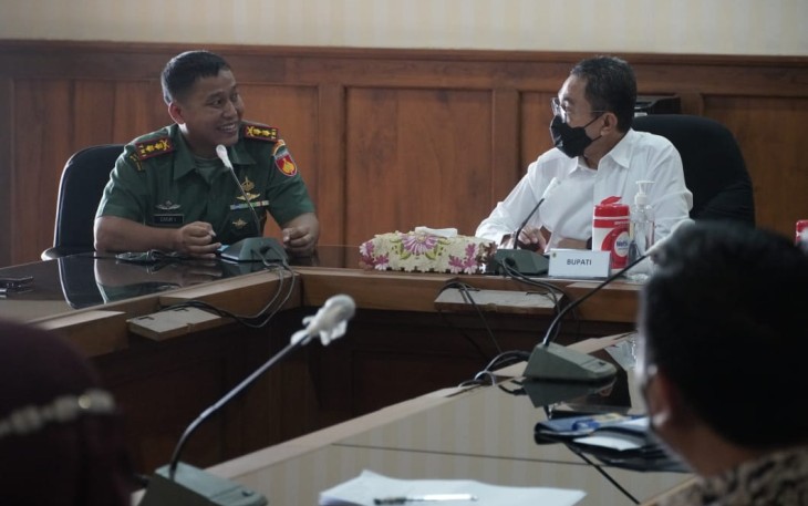 Rapat koordinasi kegiatan masyarakat