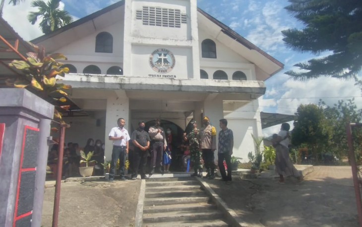 TNI-Polri Gelar Pam Jumat Agung di Gereja HKBP Tigalingga 