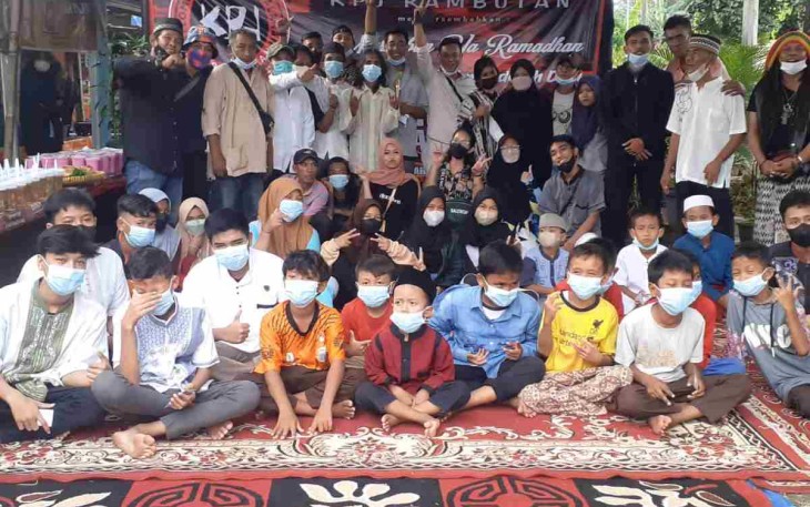 Buka Puasa Bersama dan Santuni Anak Yatim