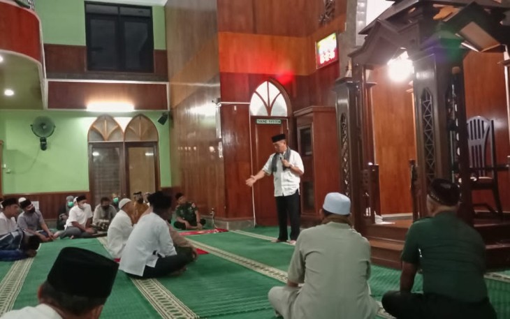 Danrem 091/ASN Berikan Kultum di Masjid Masjid Muhammad Cheng Hoo, Rabu (20/4/22)