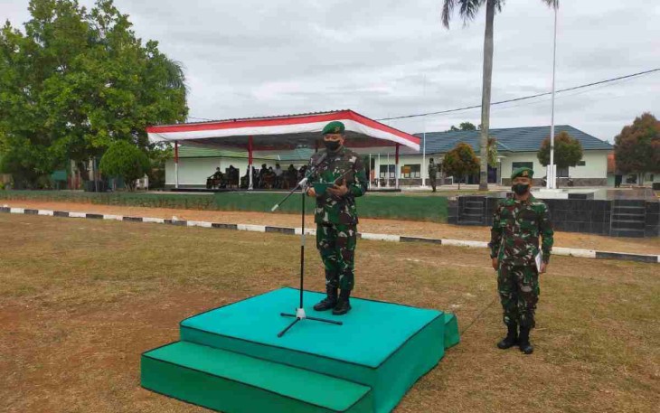 Kolonel Inf Agus Isrok berikan amanat saat pembukaan pendidikan, Kamis (21/4/22)