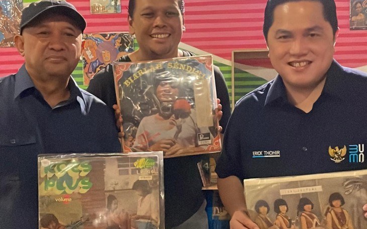Menteri Teten bersama Menteri Erick dalam Telkomsel Pasar Nusa Dua. Sabtu (07/05/2022)