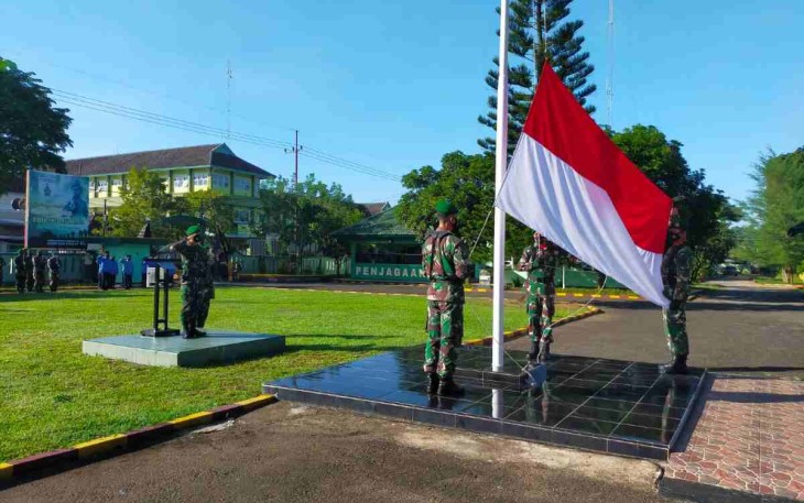 Upacara bendera 17-an Kodim 0801/Pacitan. Selasa (17/05/2022)